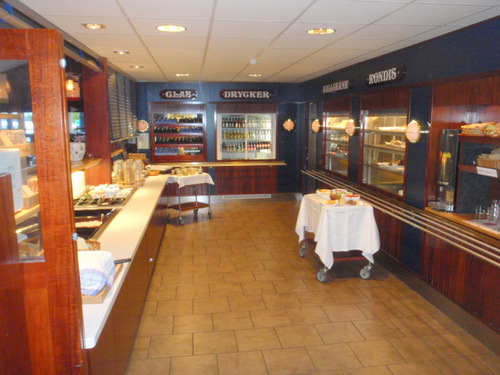 Continental Breakfast at the Norra Vättern Hotel.